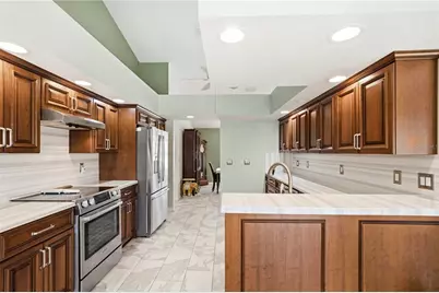 9276 Ashley Drive, Weeki Wachee, FL 34613 - Photo 9
