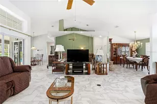 9276 Ashley Dr, Weeki Wachee, FL 34613 - Photo 17