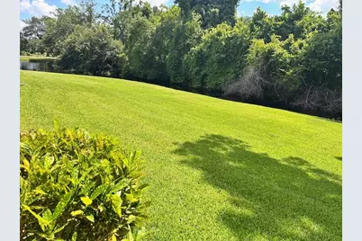 4916 Sunnybrook Drive #14, New Port Richey, FL 34653 - Photo 15
