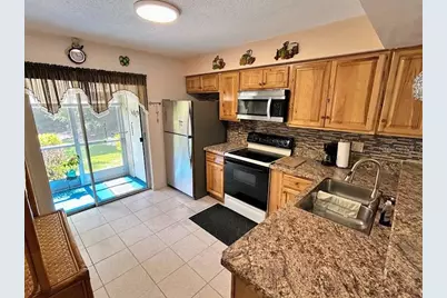 4916 Sunnybrook Drive #14, New Port Richey, FL 34653 - Photo 7