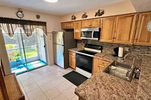 4916 Sunnybrook Dr, New Port Richey, FL 34653 - Photo 7
