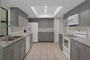 6300 Darien Way, Spring Hill, FL 34606 - Photo 21