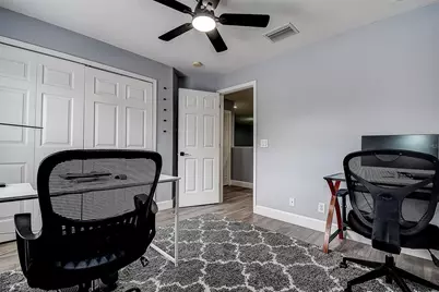 1426 Hillview Lane, Tarpon Springs, FL 34689 - Photo 25