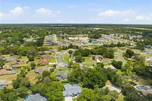 322 Hollow Oak Ct, Spring Hill, FL 34609 - Photo 39