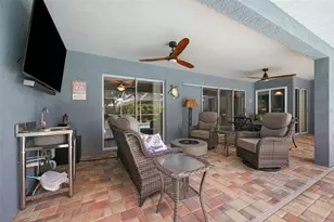 322 Hollow Oak Ct, Spring Hill, FL 34609 - Photo 27