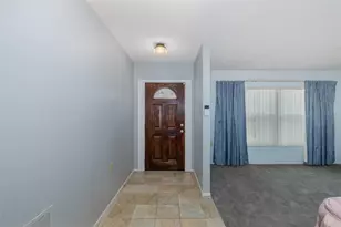 8240 Winding Wood Dr, Port Richey, FL 34668 - Photo 3