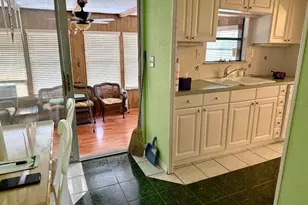 8144 Ridge Dale Ave, Brooksville, FL 34613 - Photo 5