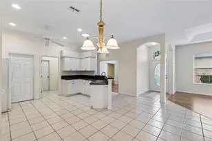 12200 Putter Green Ct, New Port Richey, FL 34654 - Photo 9