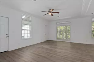 14249 E Razorbill Ave, Weeki Wachee, FL 34614 - Photo 11