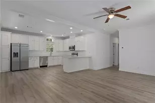 14249 E Razorbill Ave, Weeki Wachee, FL 34614 - Photo 9