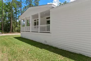 14249 E Razorbill Ave, Weeki Wachee, FL 34614 - Photo 35
