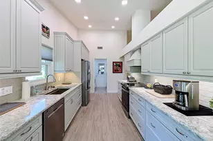 7442 Woodhollow Rd, Spring Hill, FL 34606 - Photo 19