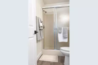 6508 Tina Drive #22, New Port Richey, FL 34653 - Photo 15