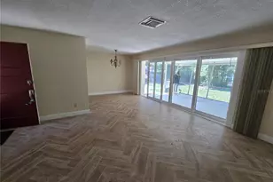 2887 Bel Forest Dr, Largo, FL 33770 - Photo 11