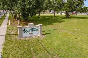1105 Tuxford Dr, Brandon, FL 33511 - Photo 35