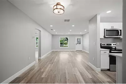 7407 Dundee Way, Weeki Wachee, FL 34613 - Photo 9