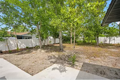 7407 Dundee Way, Weeki Wachee, FL 34613 - Photo 25