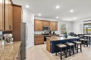 9401 Highland Hls Dr, Hudson, FL 34667 - Photo 9