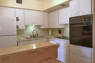 2457 Ecuadorian Way, Clearwater, FL 33763 - Photo 15