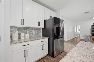9025 Mazette Rd, Weeki Wachee, FL 34613 - Photo 21