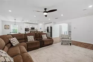 9025 Mazette Rd, Weeki Wachee, FL 34613 - Photo 13