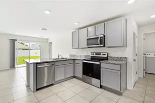 13322 Golden Lime Ave, Spring Hill, FL 34609 - Photo 17