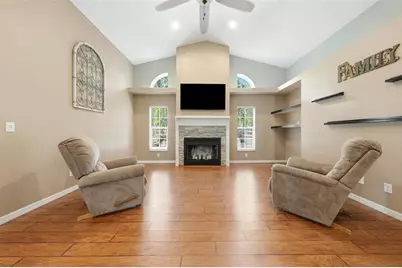 11109 Golden Eagle Avenue, Weeki Wachee, FL 34613 - Photo 21