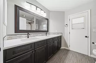 11109 Golden Eagle Ave, Weeki Wachee, FL 34613 - Photo 29