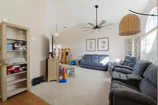 10050 Hermosillo Dr, New Port Richey, FL 34655 - Photo 7