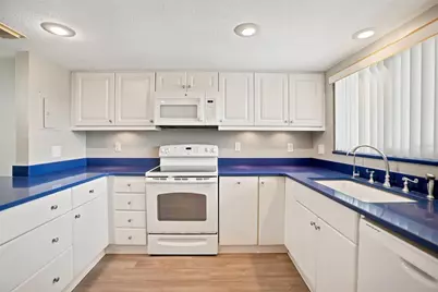 90 S Highland Avenue #1414, Tarpon Springs, FL 34689 - Photo 11