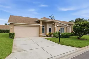 6525 Pine Walk Dr, New Port Richey, FL 34655 - Photo 1