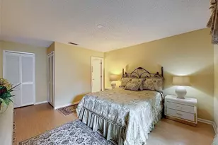 1309 Hammock Pine Blvd, Clearwater, FL 33761 - Photo 23