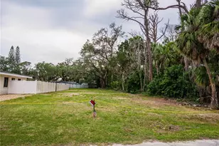 7751 Pier Rd, Port Richey, FL 34668 - Photo 1