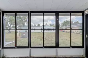 12024 Bayonet Ln, New Port Richey, FL 34654 - Photo 33