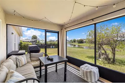11422 Misty Isle Lane, Riverview, FL 33579 - Photo 3