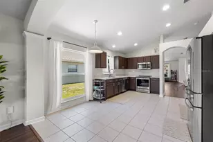 11422 Misty Isle Ln, Riverview, FL 33579 - Photo 9