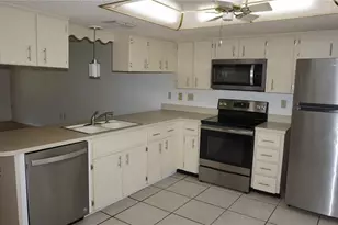 12543 Dearborn Dr, Hudson, FL 34667 - Photo 3
