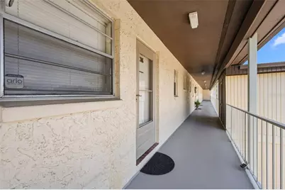 5245 Amulet Drive #306, New Port Richey, FL 34652 - Photo 7