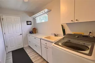 5556 Legend Hills Ln, Spring Hill, FL 34609 - Photo 19