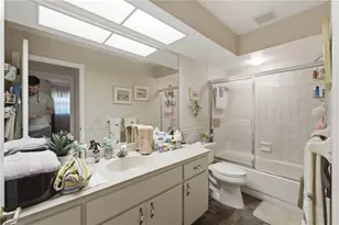 3249 Lori Ln, New Port Richey, FL 34655 - Photo 11