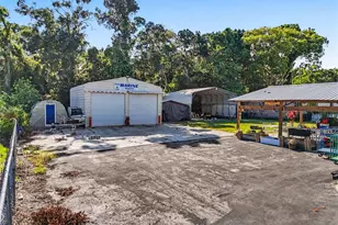 7813 Leo Kidd Ave, Port Richey, FL 34668 - Photo 17