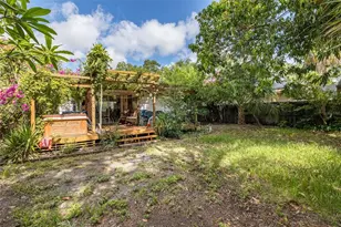1005 15th St N, Saint Petersburg, FL 33705 - Photo 27