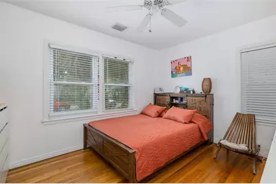 1005 15th Street N, Saint Petersburg, FL 33705 - Photo 17