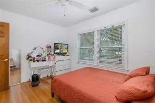 1005 15th St N, Saint Petersburg, FL 33705 - Photo 19