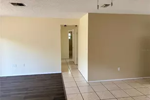 8907 Wayward Cir, Hudson, FL 34667 - Photo 5