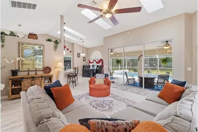 1131 E Bluebird Court, Hernando, FL 34442 - Photo 9