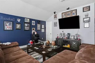 652 Tierra Dr, Spring Hill, FL 34609 - Photo 17