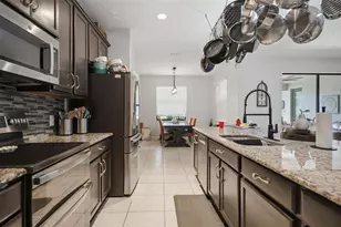 652 Tierra Dr, Spring Hill, FL 34609 - Photo 5