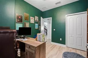 652 Tierra Dr, Spring Hill, FL 34609 - Photo 37
