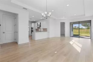 18366 Rockport Pl, Lakewood Ranch, FL 34211 - Photo 5